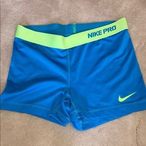 Nike Pro Women’s Bike Shorts Dry Fit Blue Neon M